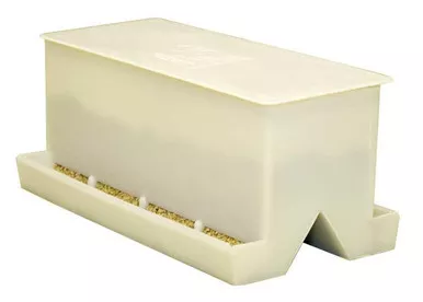 baby-bantam-game-chick-feeder Baby Bantam and Game Chick Feeder