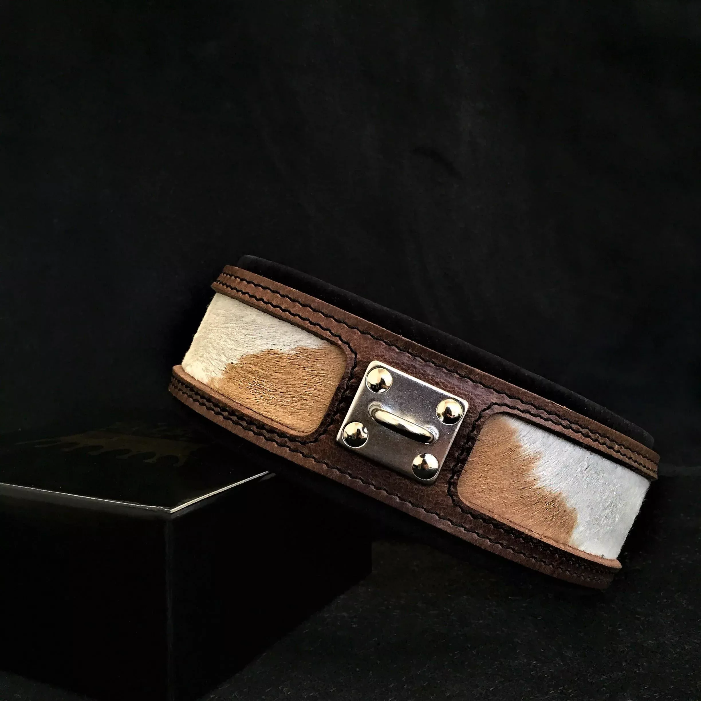 buffalo-collar "Buffalo" collar