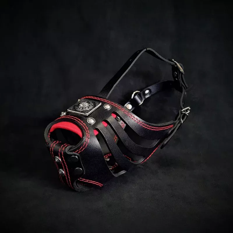 eros-basket-muzzle-black-red ”Eros” Basket Muzzle black & red