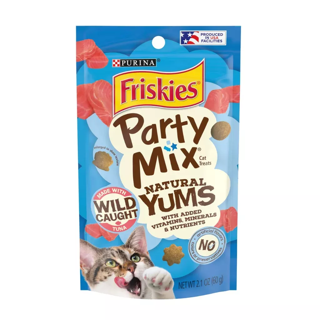 Friskies Party Mix Naturals Real Tuna Crunchy Cat Treats (2.1 oz)