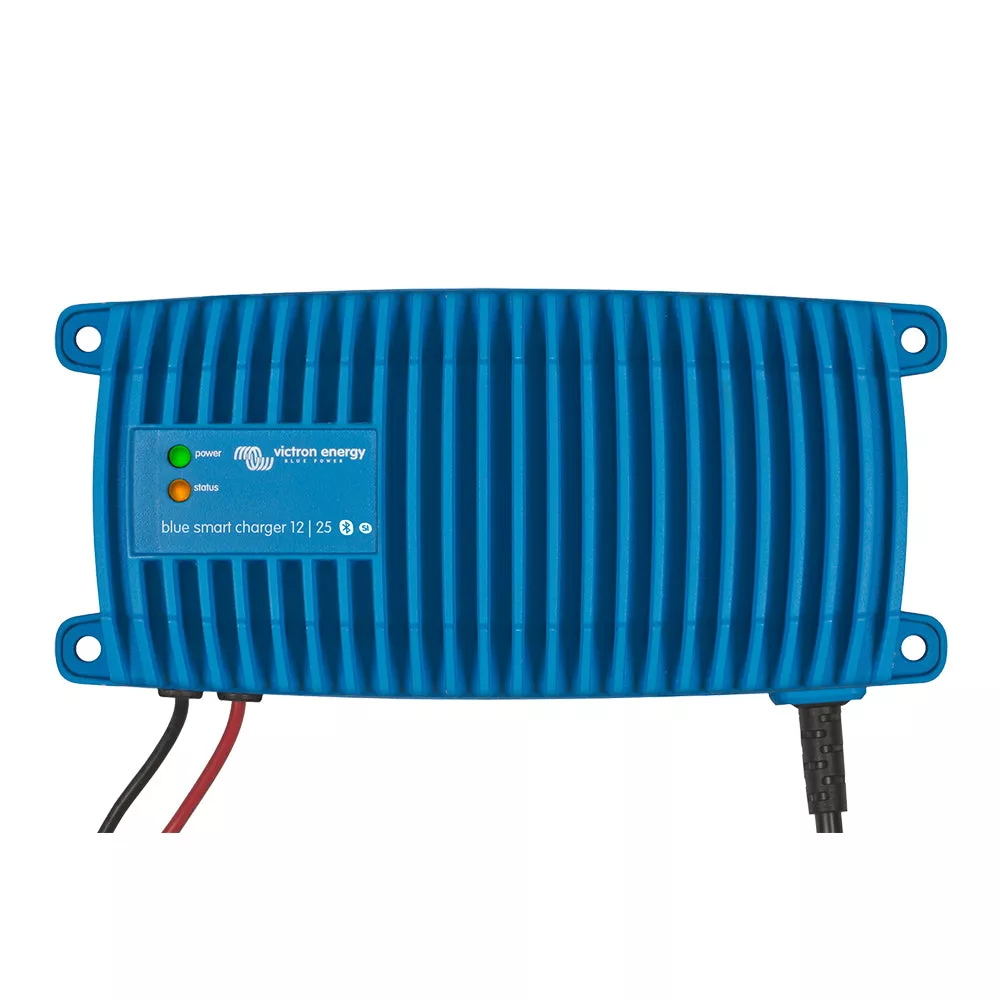 Victron BlueSmart IP67 Charger – 12/25(1) 120V [BPC122547106]